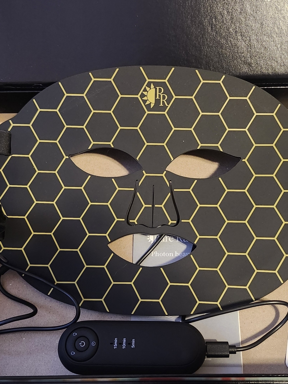 Pure Radiance Photon Beauty Mask